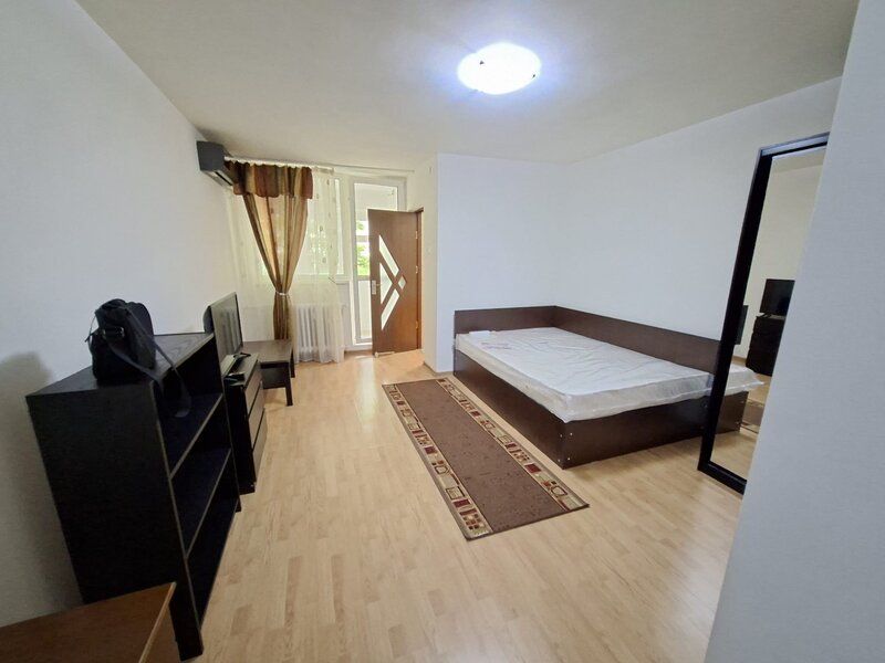 Obor, Colentina, Teiul Doamnei vav Sectia 7 Politie, 15 minute metrou